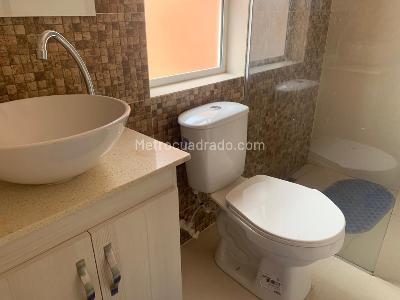 Casa de 3 alcobas en venta en Rodeo Alto, Medellín, 98 m² · foto 15 de 20