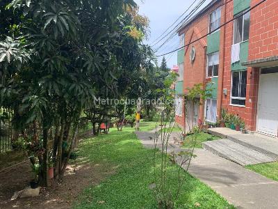Casa de 3 alcobas en venta en Rodeo Alto, Medellín, 98 m² · foto 19 de 20