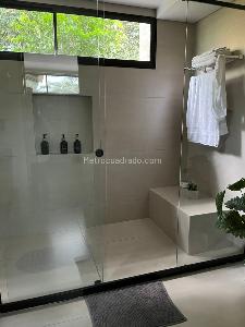 Apartamento en arriendo en Altos Del Poblado, Medellín · foto 9 de 10