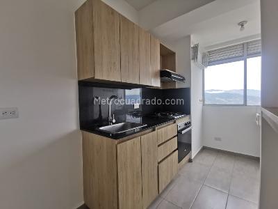 Apartamento de 3 alcobas en venta en Las Lomitas, Sabaneta, 71 m² · foto 8 de 15