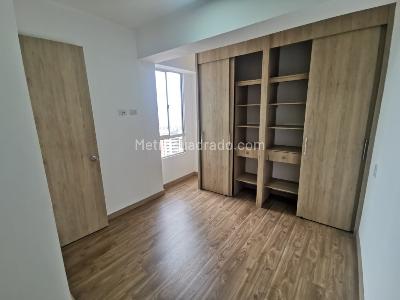 Apartamento de 3 alcobas en venta en Las Lomitas, Sabaneta, 71 m² · foto 11 de 15
