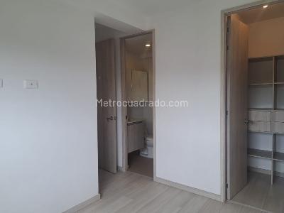 Apartamento de 3 alcobas en venta en San Antonio, Rionegro, 76 m² · foto 19 de 20