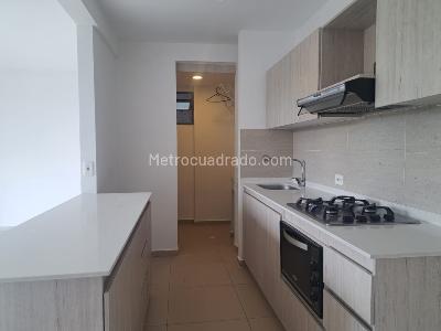 Apartamento de 3 alcobas en venta en San Antonio, Rionegro, 76 m² · foto 3 de 20