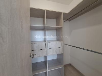 Apartamento de 2 alcobas en venta en San Antonio, Rionegro, 76 m² · foto 15 de 20