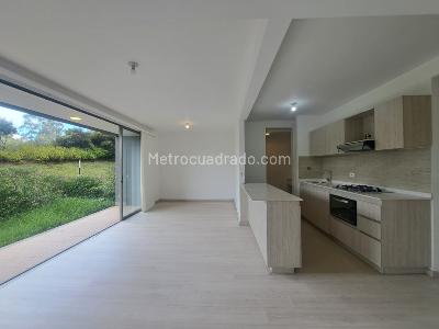 Apartamento de 2 alcobas en venta en San Antonio, Rionegro, 76 m² · foto 18 de 20