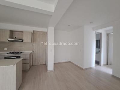 Apartamento de 2 alcobas en venta en San Antonio, Rionegro, 76 m² · foto 2 de 20