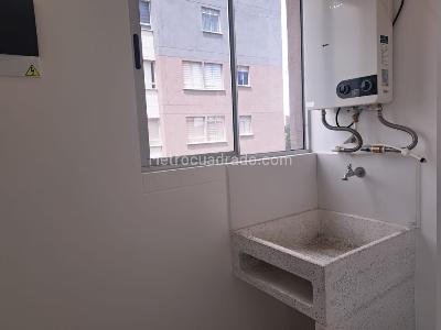 Apartamento de 3 alcobas en venta en Santa Ana, Rionegro, 74 m² · foto 2 de 19
