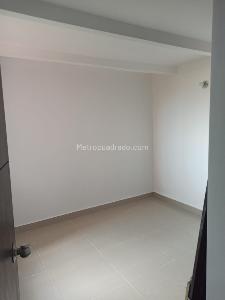 Apartamento de 3 alcobas en venta en Robledo, Medellín, 45 m² · foto 5 de 9
