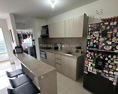 Apartamento de 2 alcobas en venta en Ancor, Sabaneta, 80 m² · foto 4 de 11