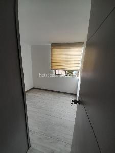 Apartamento de 3 alcobas en venta en Centro, Envigado, 70 m² · foto 6 de 14
