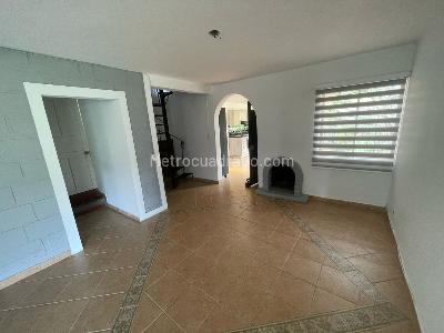 Casa de 4 alcobas en venta en Las Brisas, Sabaneta, 170 m² · foto 8 de 13