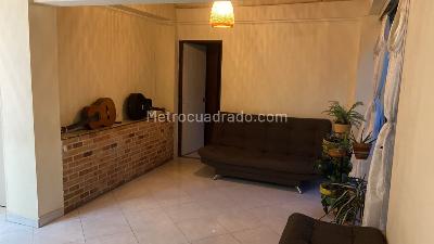 Apartamento de 4 alcobas en venta en Villaflora, Medellín, 73 m² · foto 5 de 7