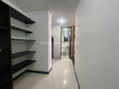 Apartaestudio en arriendo en La America, Medellín, 25 m² · foto 4 de 5