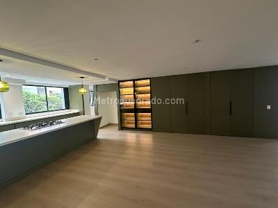 Apartamento en venta en El Poblado, Medellín · foto 10 de 20