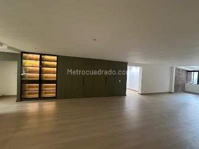 Apartamento en venta en El Poblado, Medellín · foto 11 de 20