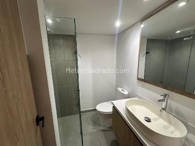 Apartamento en venta en El Poblado, Medellín · foto 15 de 20