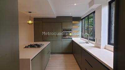 Apartamento en venta en El Poblado, Medellín · foto 9 de 20