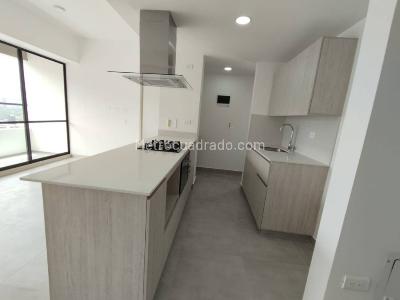 Apartamento de 2 alcobas en venta en Rincon Santo, Bello, 61 m² · foto 2 de 12