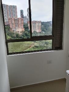 Apartamento de 3 alcobas en venta en Las Lomitas, Sabaneta, 65 m² · foto 5 de 16
