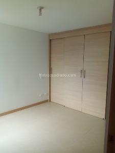 Apartamento de 3 alcobas en venta en Vereda Pan De Azucar, Sabaneta, 74 m² · foto 6 de 10