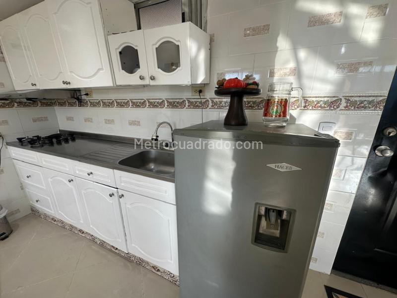 Apartamento en Arriendo, El Poblado, Medellín - 4