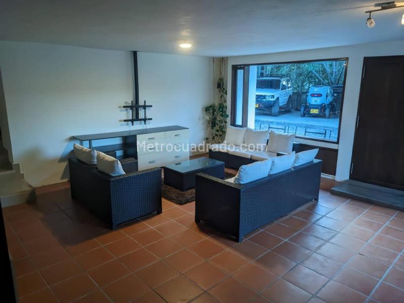 2BR House in Km V22 Via Las Palmas (160 m²) - 5