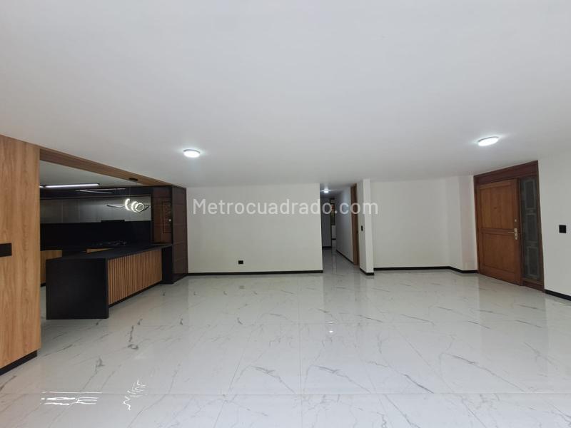 Apartamento Exclusivo de 4 Alcobas en El Poblado - 6