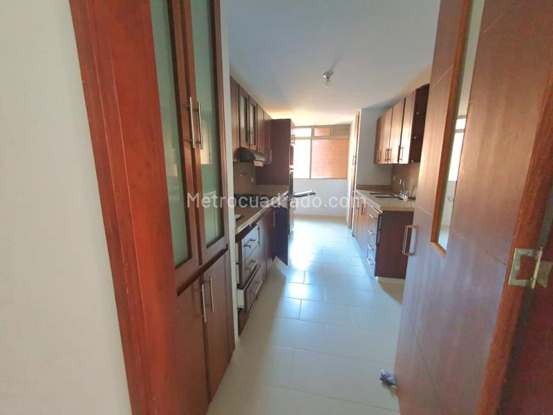 Apartamento en Arriendo, Las Orquideas, Envigado - 3