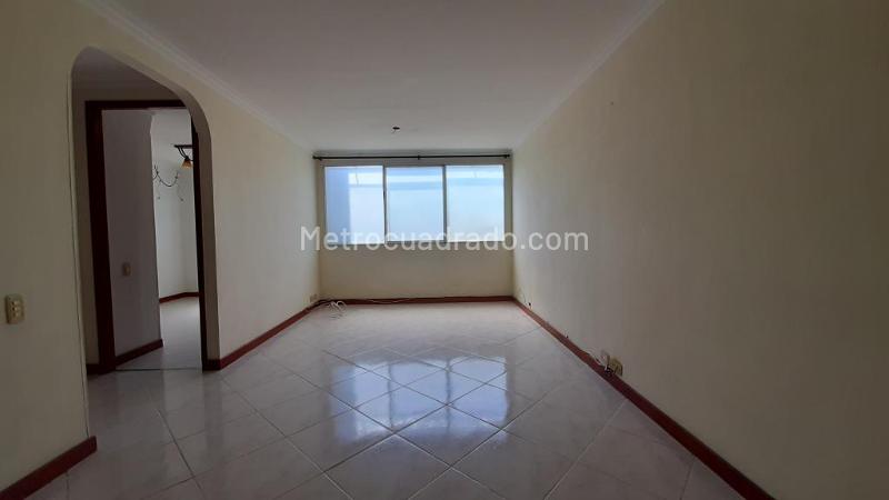 Centrally Located 2BR Apartment in Belen La Palma