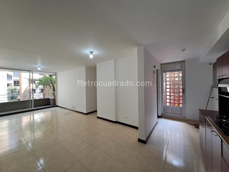 Piso – Envigado, Valle de Aburrá - Vista 2