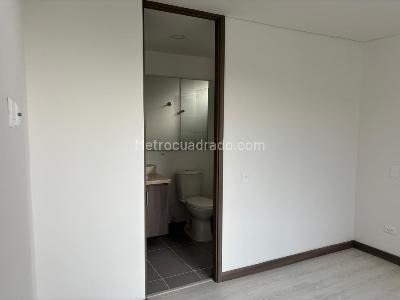 Apartamento de 3 alcobas en venta en Aves Maria, Sabaneta, 89 m² · foto 16 de 20