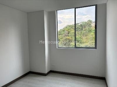 Apartamento de 3 alcobas en venta en Aves Maria, Sabaneta, 89 m² · foto 5 de 20