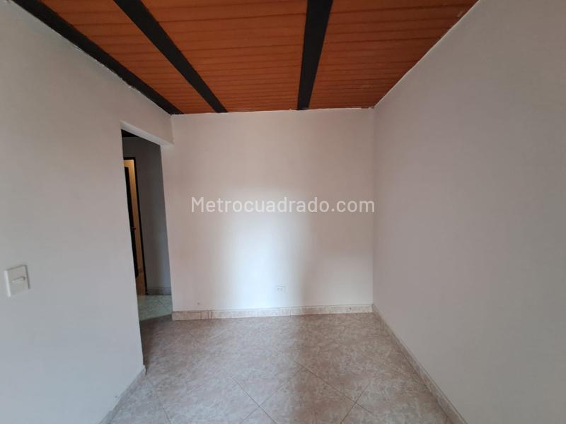 Cozy 3BR Duplex House in Belen Loma De Los Bernal - 9