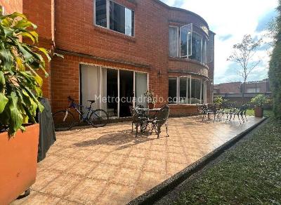 Casa de 4 alcobas en venta en La Calera, Medellín, 360 m² · foto 13 de 20