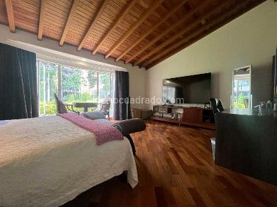 Casa de 4 alcobas en venta en La Calera, Medellín, 360 m² · foto 14 de 20