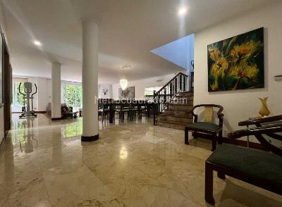 Casa de 4 alcobas en venta en La Calera, Medellín, 360 m² · foto 5 de 20
