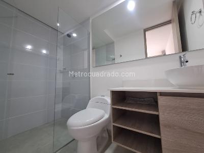 Apartamento de 3 alcobas en venta en Las Lomitas, Sabaneta, 84 m² · foto 13 de 20