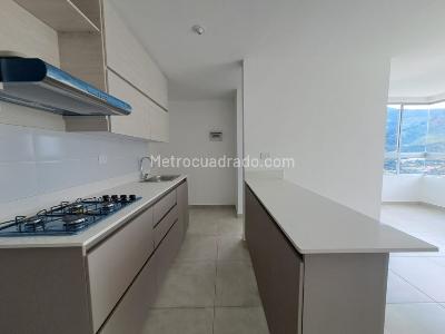 Apartamento de 3 alcobas en venta en Las Lomitas, Sabaneta, 84 m² · foto 4 de 20