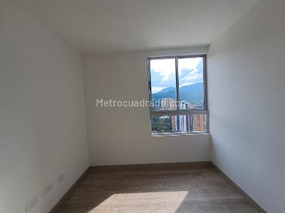 Apartamento de 3 alcobas en venta en Las Lomitas, Sabaneta, 84 m² · foto 16 de 20