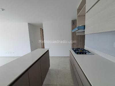 Apartamento de 3 alcobas en venta en Las Lomitas, Sabaneta, 84 m² · foto 4 de 20