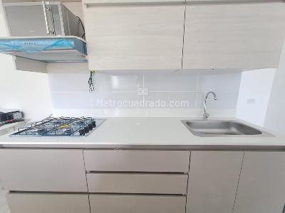 Apartamento de 3 alcobas en venta en Las Lomitas, Sabaneta, 84 m² · foto 3 de 20