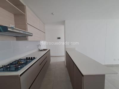 Apartamento de 3 alcobas en venta en Las Lomitas, Sabaneta, 80 m² · foto 2 de 20