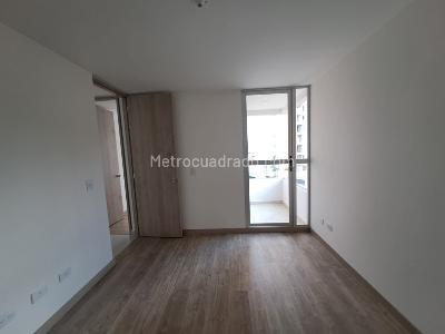 Apartamento de 3 alcobas en venta en Las Lomitas, Sabaneta, 80 m² · foto 16 de 20