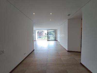 Apartamento en arriendo en El Campestre, Medellín · foto 5 de 20