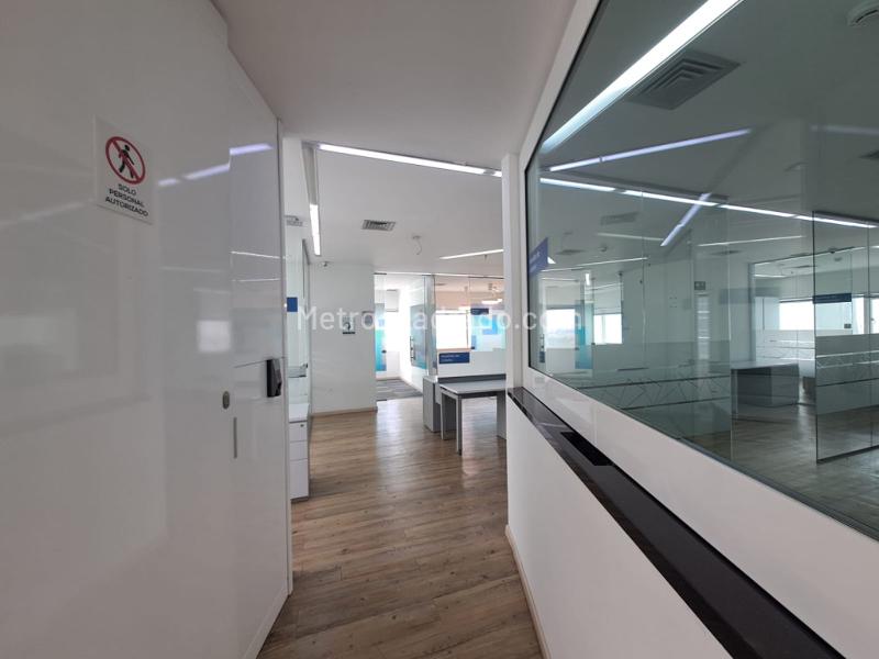 Oficina en Arriendo, Manila, Medellín - Więcej
