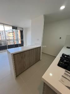 Apartamento de 3 alcobas en arriendo en Coltejer, Itagüí, 64 m² · foto 2 de 12
