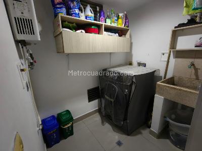 Apartamento de 3 alcobas en venta en Aves Maria, Sabaneta, 93 m² · foto 12 de 16