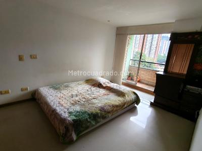 Apartamento de 3 alcobas en venta en Aves Maria, Sabaneta, 93 m² · foto 8 de 16