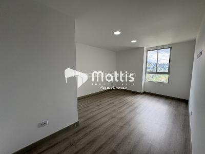 Apartamento de 3 alcobas en venta en Las Lomitas, Sabaneta, 171 m² · foto 19 de 20