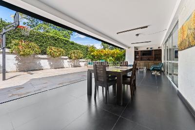 Casa de 3 alcobas en venta en El Poblado, Medellín, 340 m² · foto 16 de 20